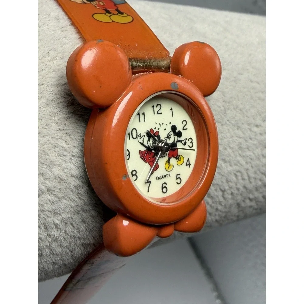 Disney Mickey Mouse Vintage Childrens Watch‎ New Battery 21MM 6.5
